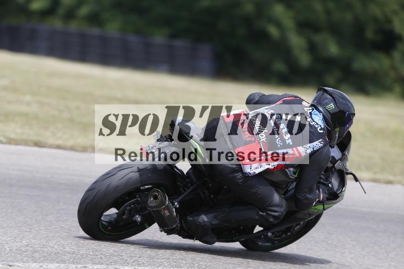 /30 23.06.2025 Get Faster Caremotion ADR/Rider Academy gruen/backside